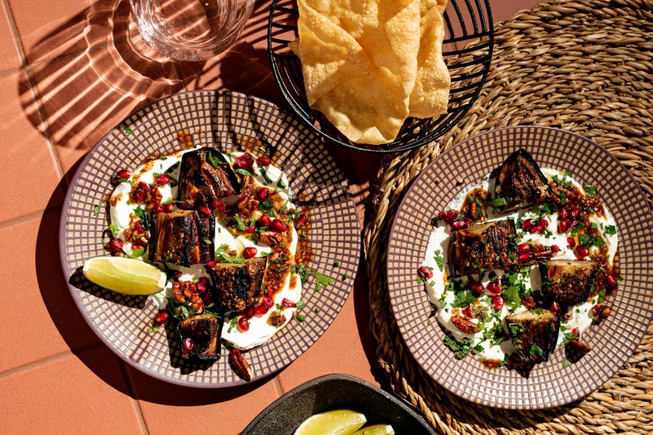 Verno House Budapest, Vignette Collection By Ihg Экстерьер фото Baba Ghanoush